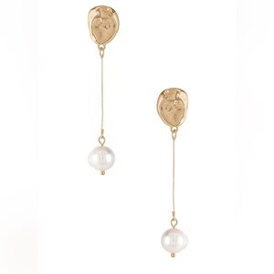 Petit Moments Kylie Elegant Gold Pearl Drop Earrings